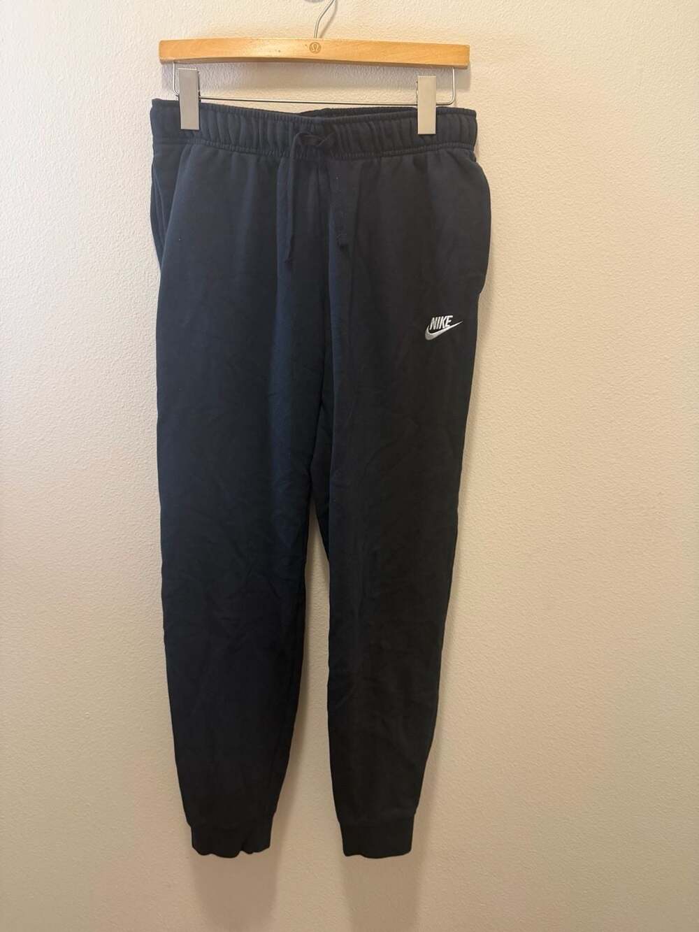 Nike Men's Black Fleece Jogger Sweatpants Size Medium